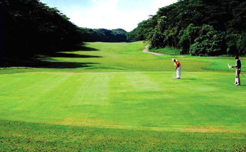 Clearwater Sanctuary Golf Resort Batu Gajah Esterno foto